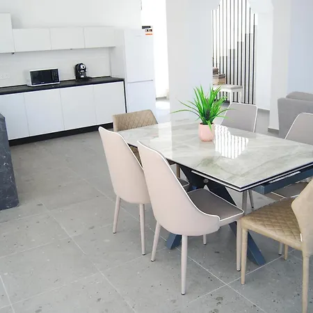 Coral Luxury Луксозна вила Лозенец