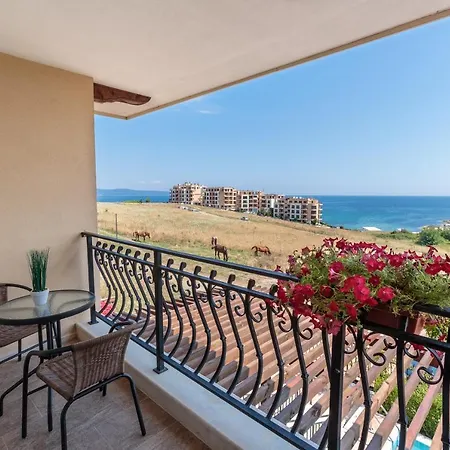 Coral Luxury * Лозенец