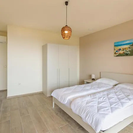Coral Luxury