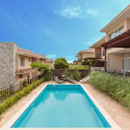 Coral Luxury * Лозенец